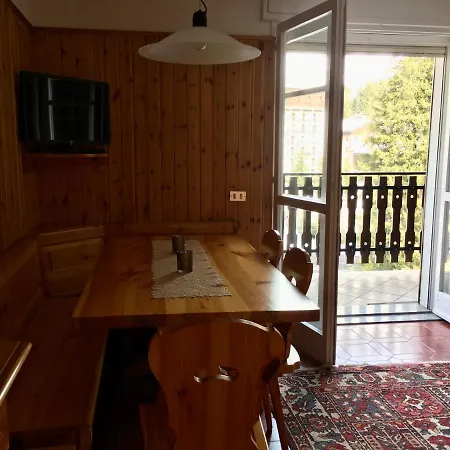 Cozy Studio Apartment Дом отдыха Мадезимо